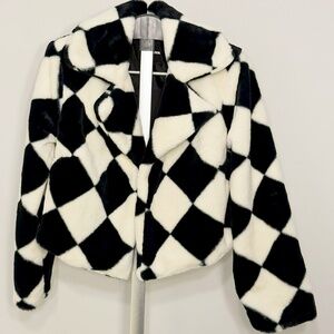 Fashion Nova “Here She Come” Black & White Faux Fur Coat – Size S